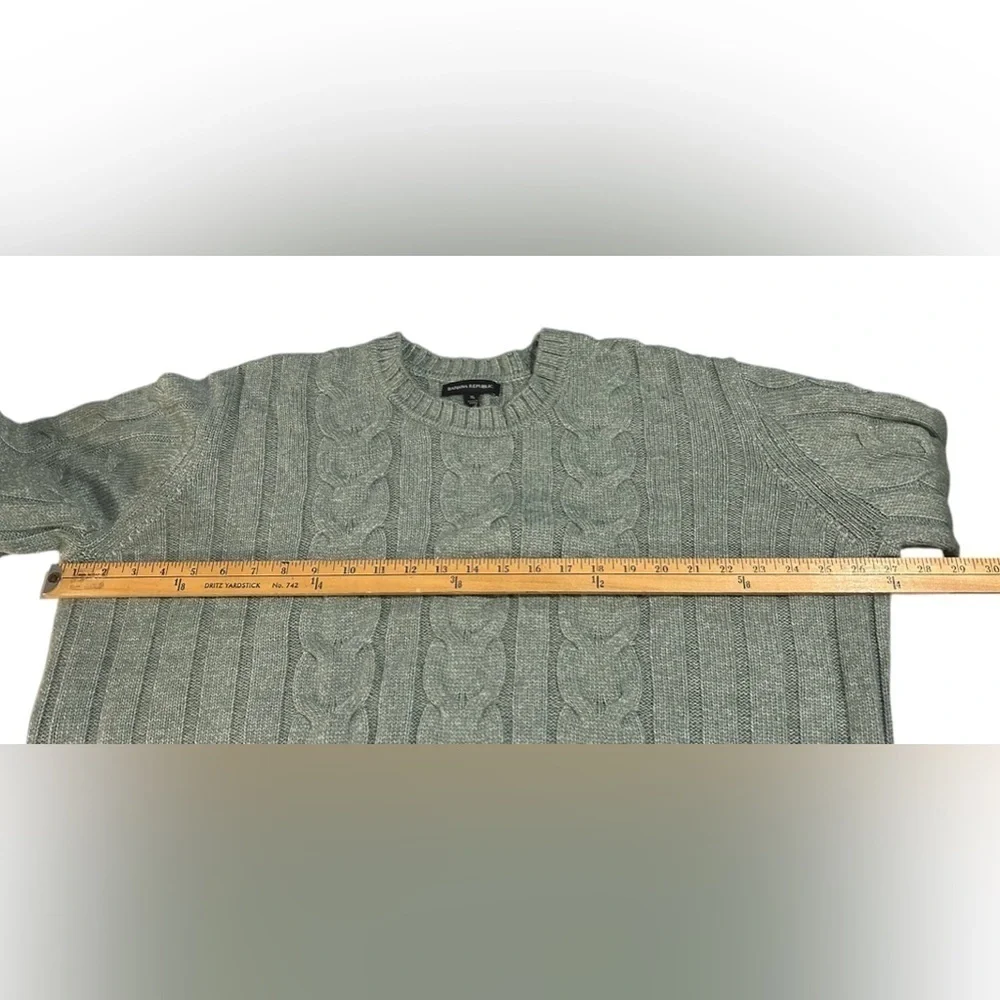 Banana Republic Women’s Soft Cable Knit Sweater